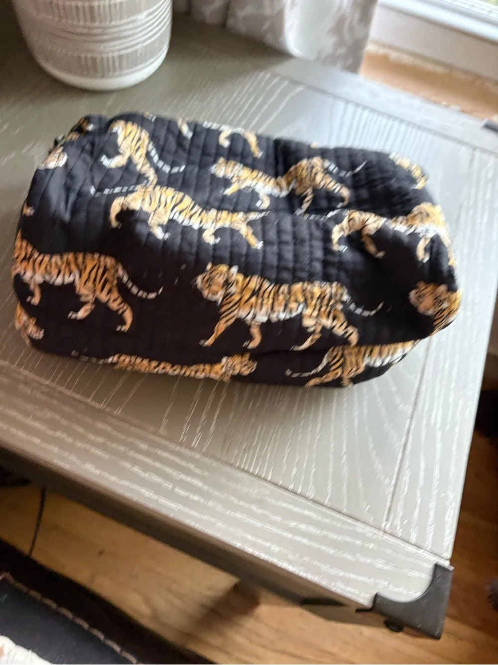 Set of 3 Tiger Print Quilted Cosmetic Pouch Set - Black & Gold